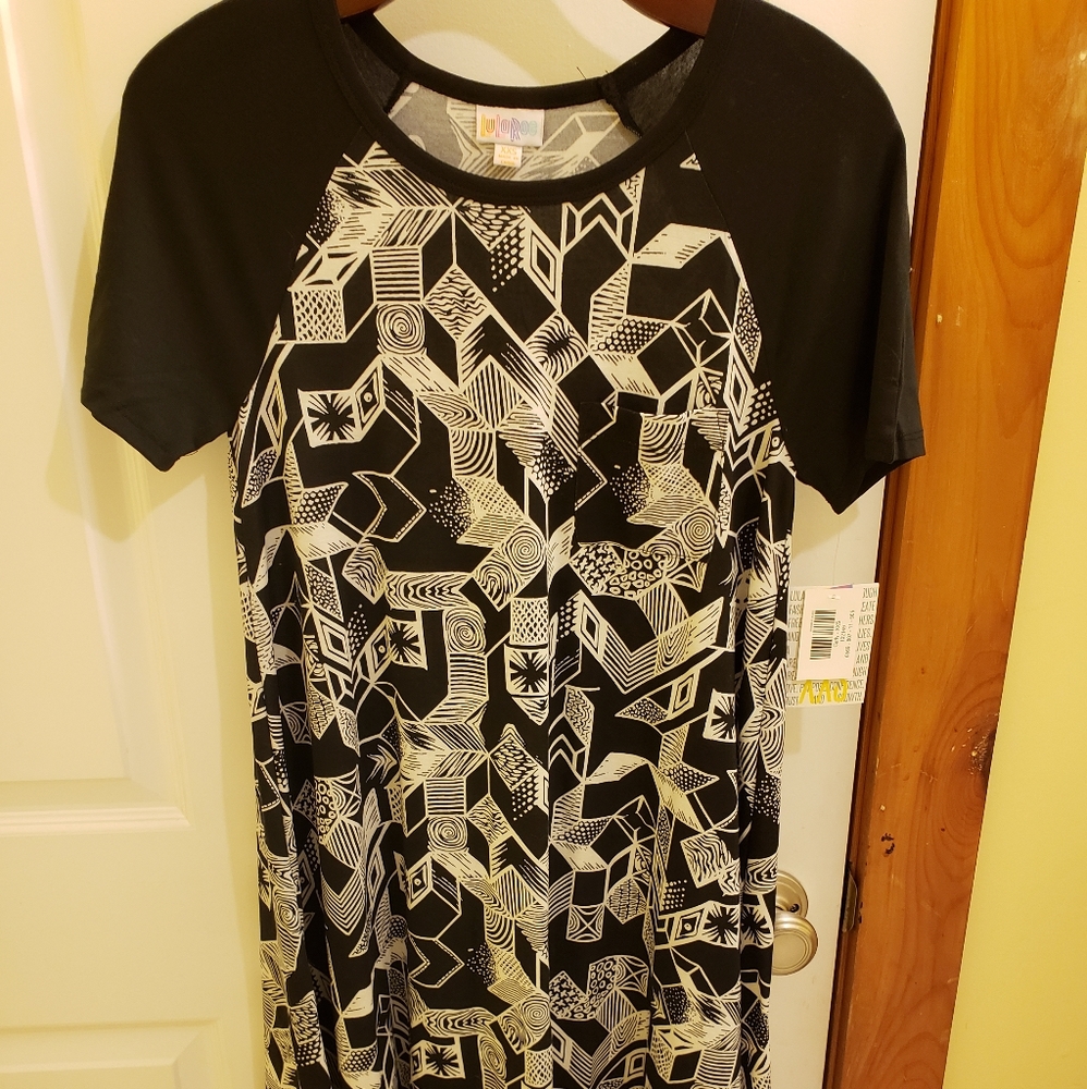 NWT Lularoe Carly